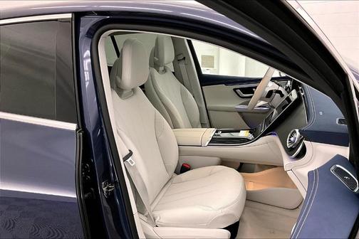 2026 Mercedes-Benz EQE 320+ Base