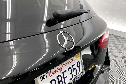 2022 Mercedes-Benz GLC 300 Base