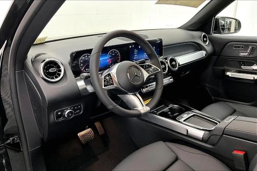 2026 Mercedes-Benz GLB 250 Base