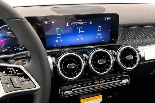 2026 Mercedes-Benz GLB 250 Base