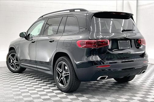 2026 Mercedes-Benz GLB 250 Base