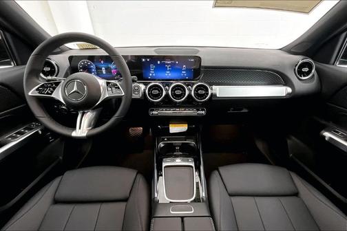 2026 Mercedes-Benz GLB 250 Base