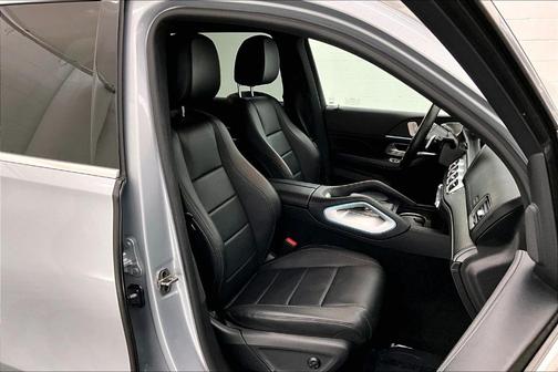 2023 Mercedes-Benz GLS 450 4MATIC