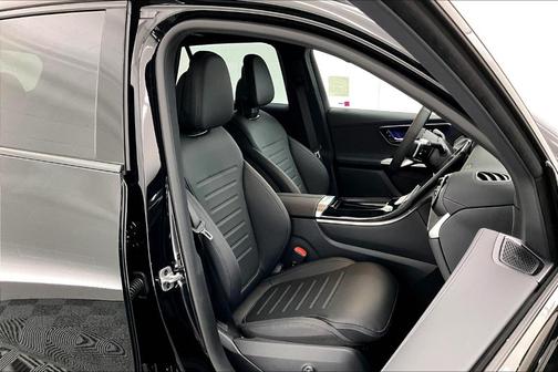 2025 Mercedes-Benz GLC 350e Base 4MATIC