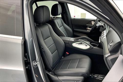 2025 Mercedes-Benz GLE 450e Base 4MATIC