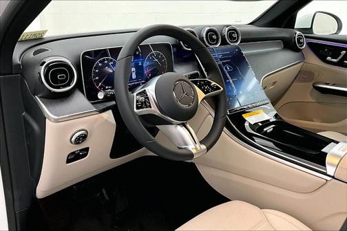 2025 Mercedes-Benz GLC 300 Base