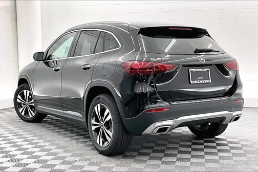 2025 Mercedes-Benz GLA 250 Base