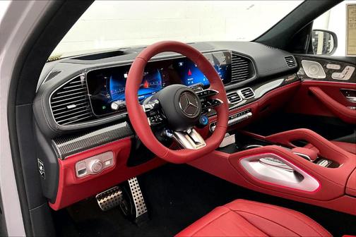 2026 Mercedes-Benz AMG GLS 63 4MATIC