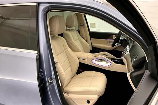 2026 Mercedes-Benz GLS 450 4MATIC