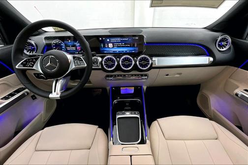 2025 Mercedes-Benz GLB 250 Base