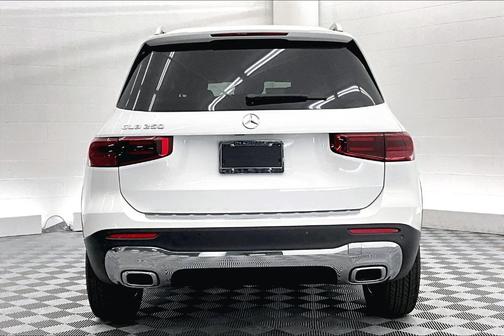 2025 Mercedes-Benz GLB 250 Base