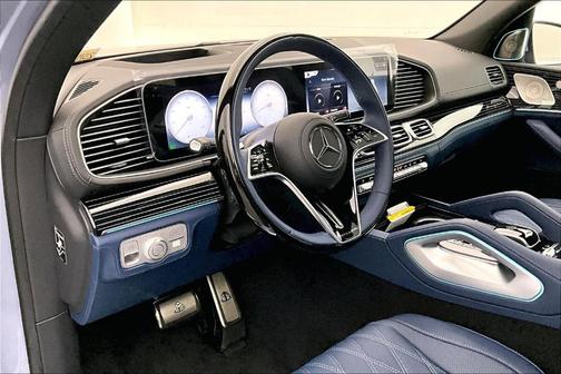 2025 Mercedes-Benz Maybach GLS 600 4MATIC