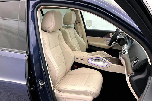 2026 Mercedes-Benz GLS 450 4MATIC