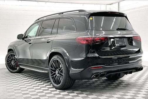 2026 Mercedes-Benz AMG GLS 63 Base