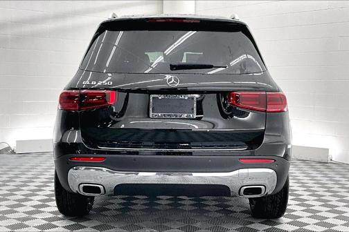 2025 Mercedes-Benz GLB 250 Base