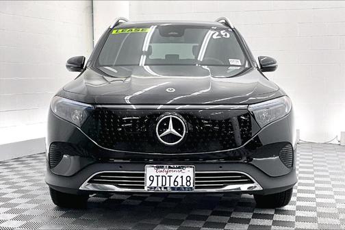 2025 Mercedes-Benz EQB 300 Base 4MATIC