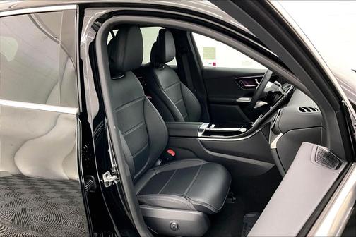 2026 Mercedes-Benz GLC 300 Base