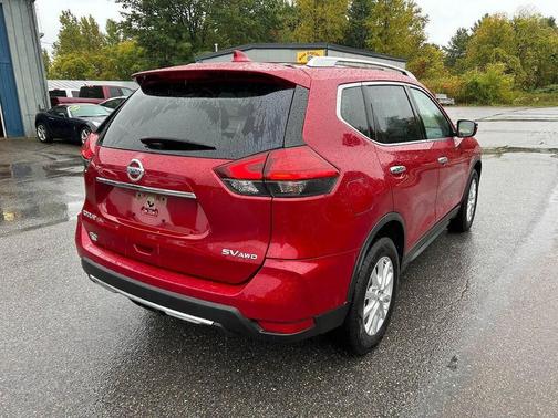 2017 Nissan Rogue SV