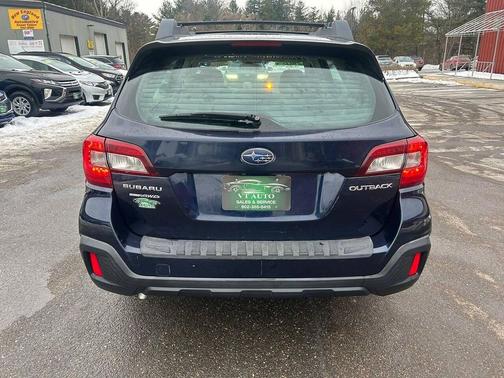 2018 Subaru Outback 2.5i