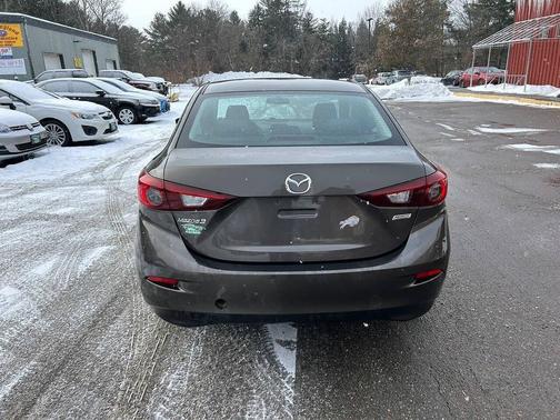 2015 Mazda Mazda3 i SV