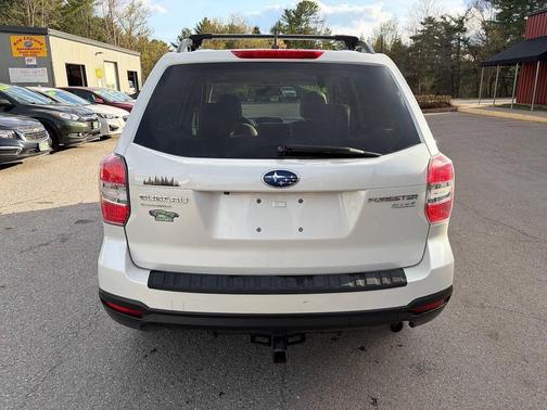 Satin White Pearl 2015 Subaru Forester 2.5i Premium
