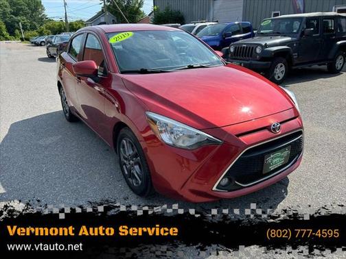 2019 Toyota Yaris Sedan LE