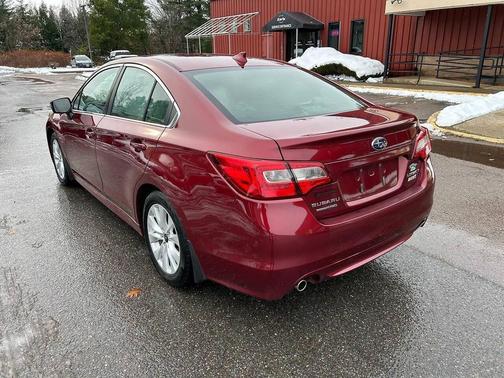 2017 Subaru Legacy Premium