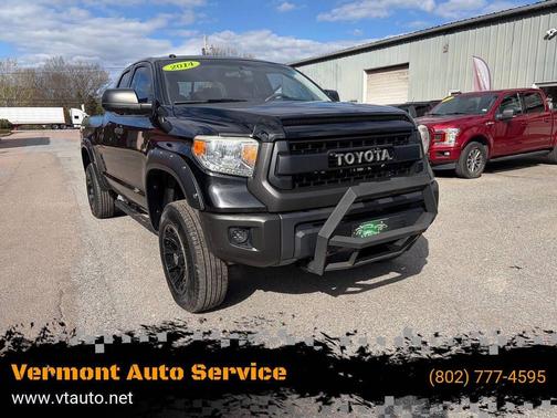 Black 2014 Toyota Tundra SR5