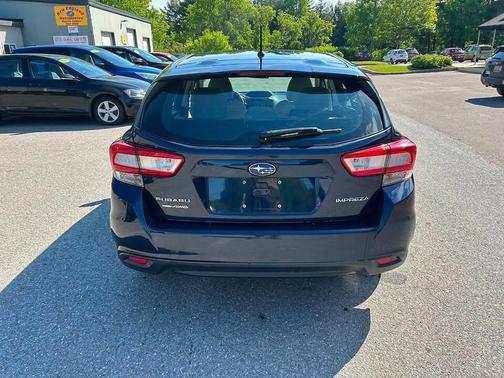 2019 Subaru Impreza 2.0i