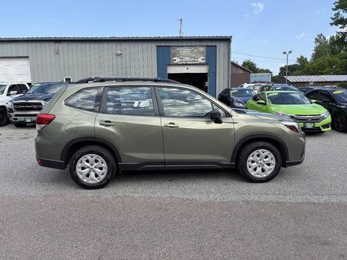 Jasper Green Metallic 2019 Subaru Forester Base