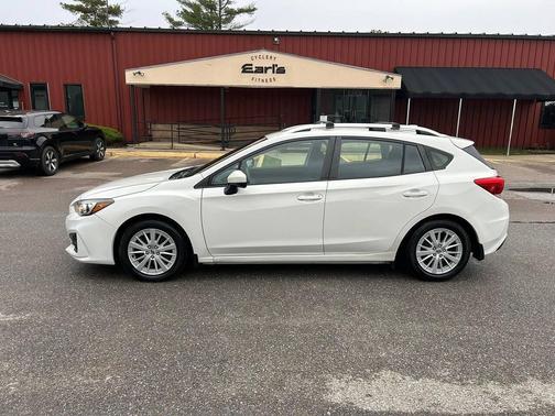 2018 Subaru Impreza 2.0i Premium