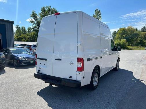 2019 Nissan NV Cargo NV2500 HD SV V8