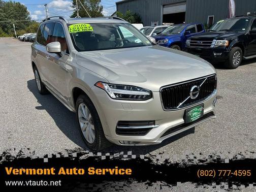 2016 Volvo XC90 T6 Momentum