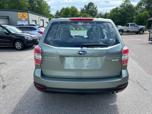 2015 Subaru Forester 2.5i