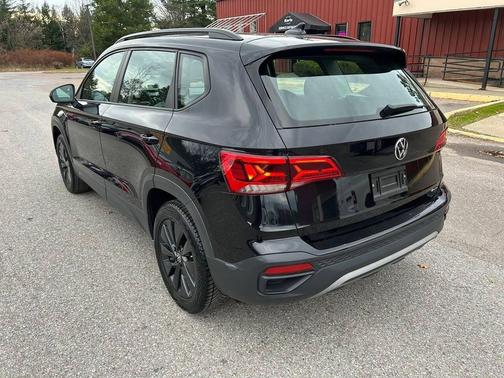 2022 Volkswagen Taos 1.5T S