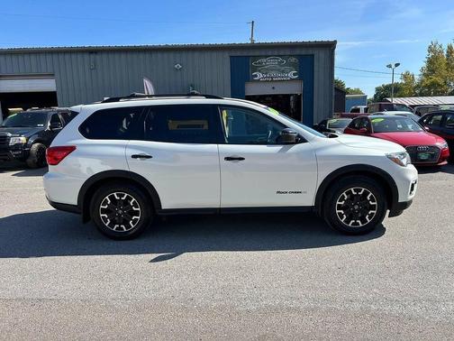2020 Nissan Pathfinder SV 4WD