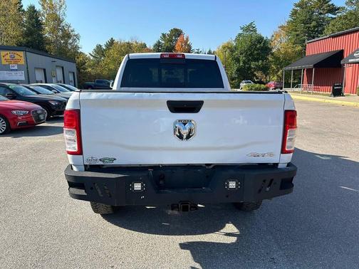 2019 RAM 2500 Tradesman Crew Cab 4x4 6'4' Box