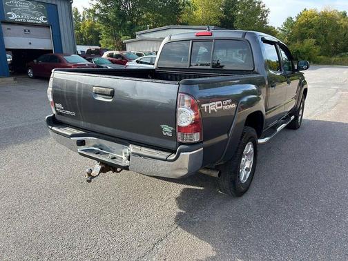 2015 Toyota Tacoma Base