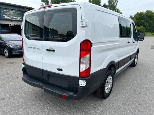 2015 Ford Transit-250 Base