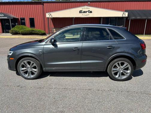2018 Audi Q3 2.0T Sport Premium