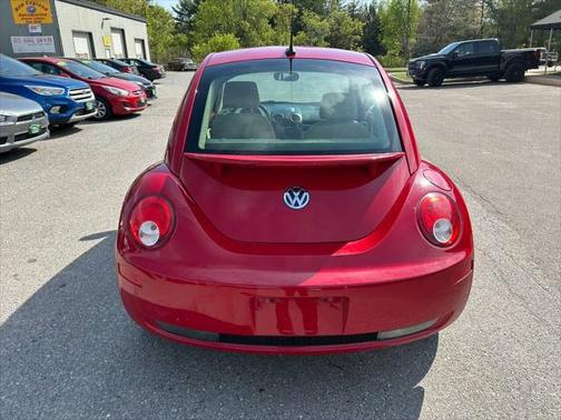 2010 Volkswagen New Beetle 2.5L