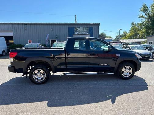 2013 Toyota Tundra Grade