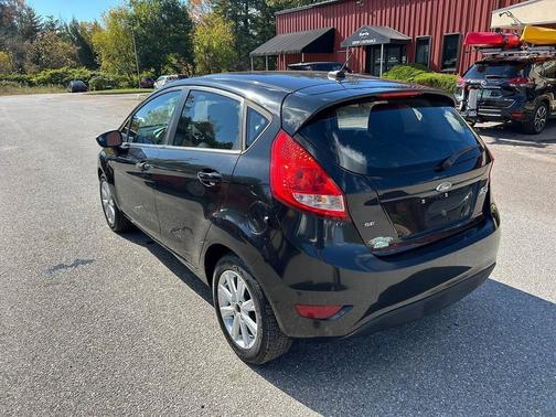 2011 Ford Fiesta SE