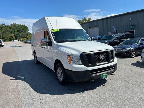 2019 Nissan NV Cargo NV2500 HD SV V8