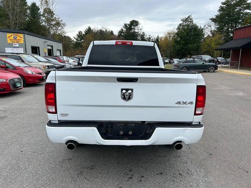 2017 RAM 1500 Tradesman/Express