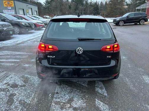 2017 Volkswagen Golf TSI Wolfsburg Edition 4-Door