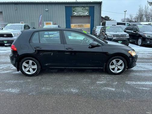 2017 Volkswagen Golf TSI Wolfsburg Edition 4-Door