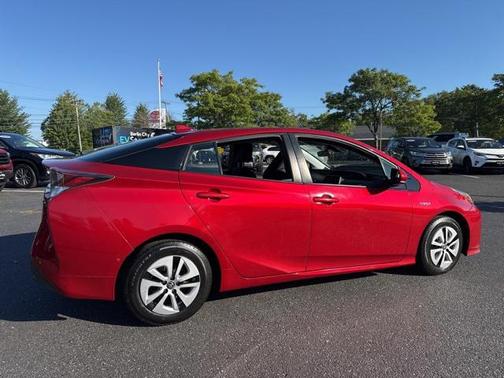 2018 Toyota Prius Two