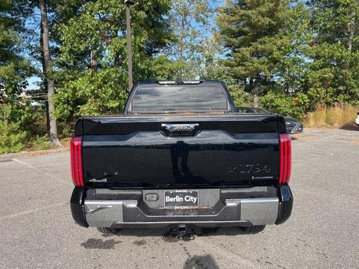 2025 Toyota Tundra Hybrid 1794 Edition