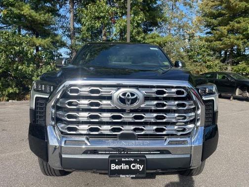 2025 Toyota Tundra Hybrid 1794 Edition